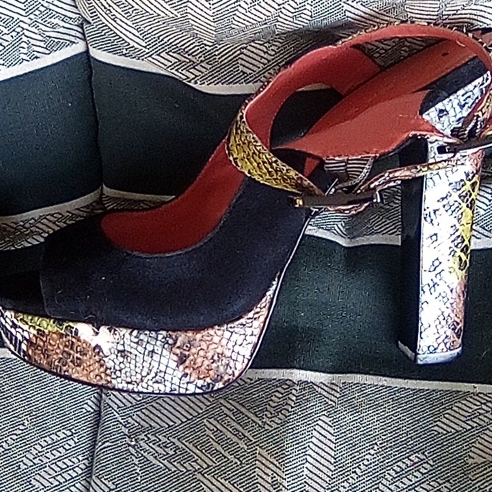 Via Spiga High High Heels Leather Snake Skin Size 10 M Made In Italy. - Picture 7 of 9